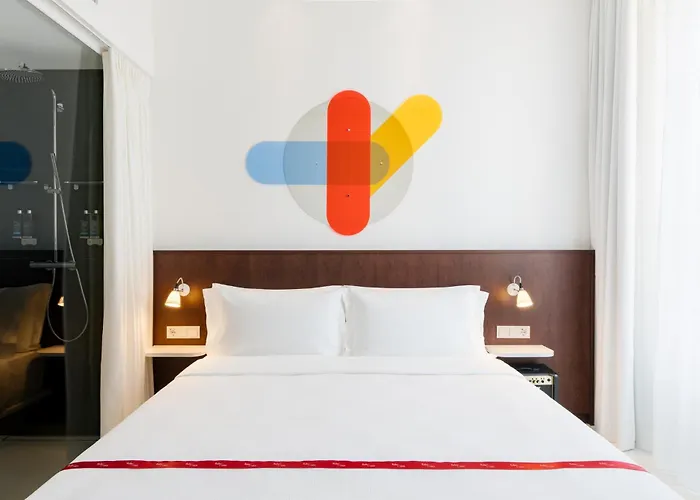 Ruby Giulia Otel