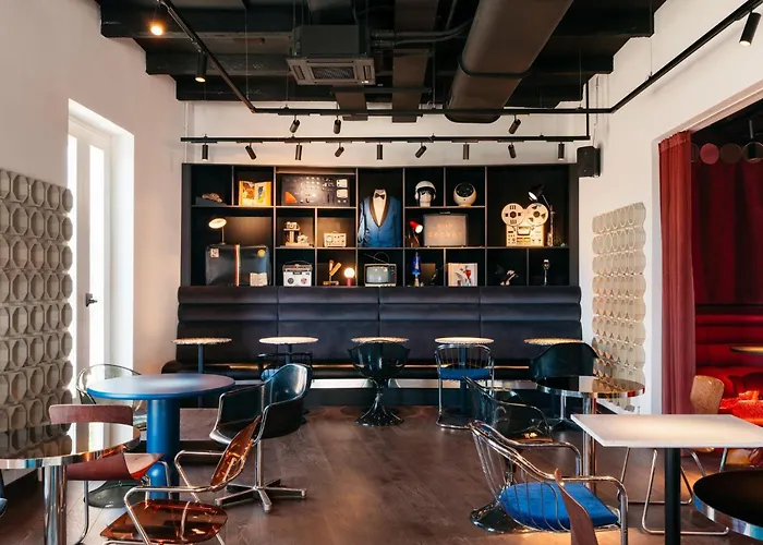 Ruby Giulia Otel